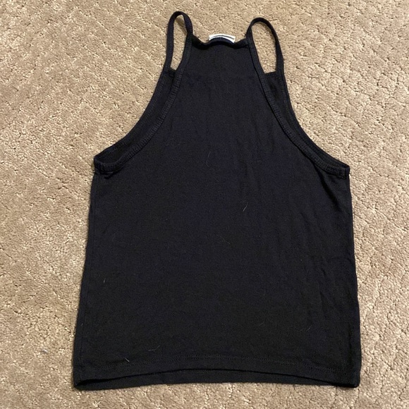 Full Tilt Cropped Tank - Picture 2 of 3